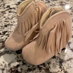 Infant Fringe Crib Booties